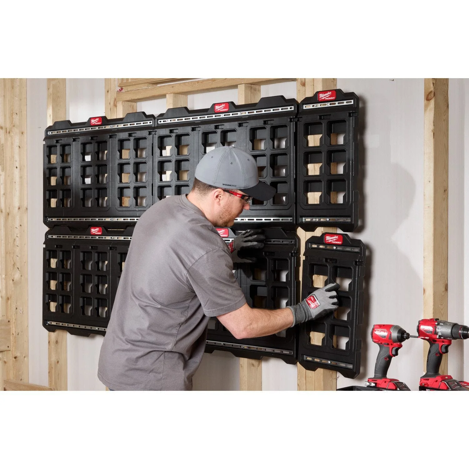 PACKOUT Compact Bảng Gắn Tường 48-22-8496